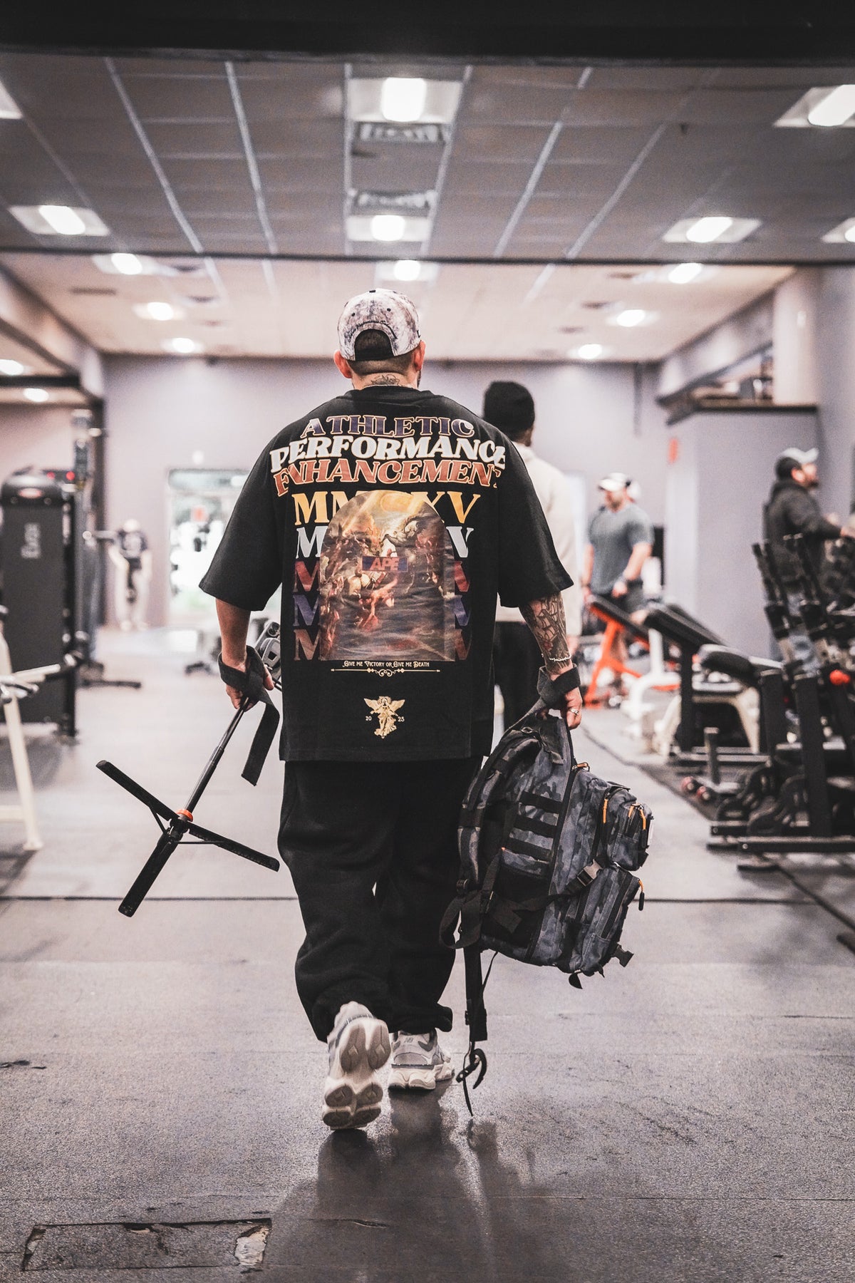 'Victory' Oversized Pump Cover in black, back graphic